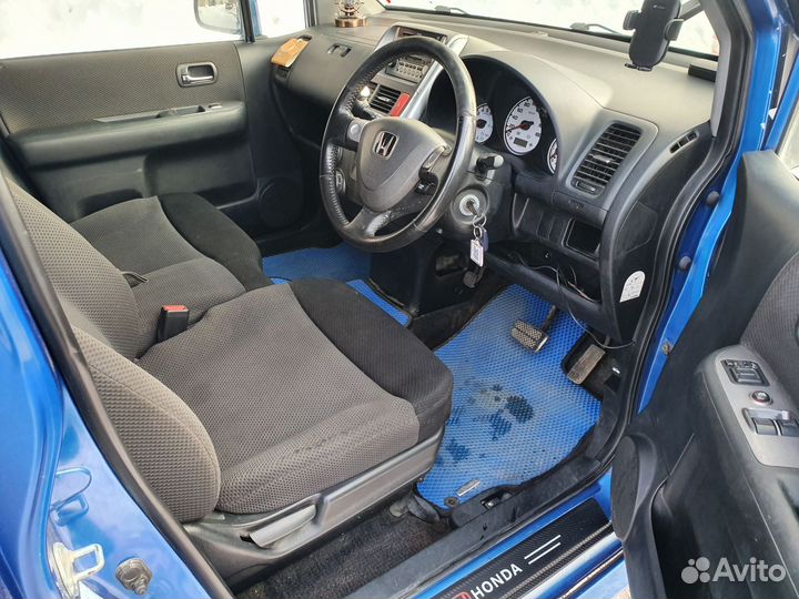 Honda Mobilio Spike 1.5 CVT, 2004, 216 000 км