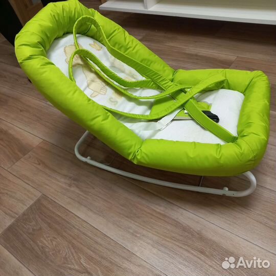 Шезлонг детский