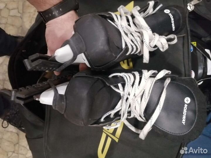 Коньки хоккейные детские 36