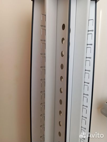 Стойка для очков напольная