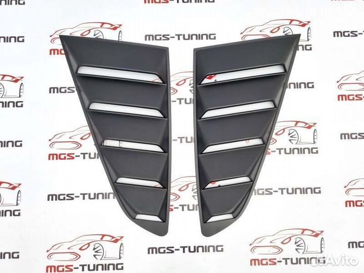 Жабры на задние форточки Ford Mustang 2014+