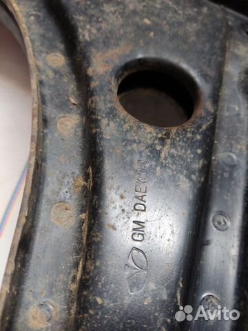 Рычаг подвески нижний правый Chevrolet Lacetti