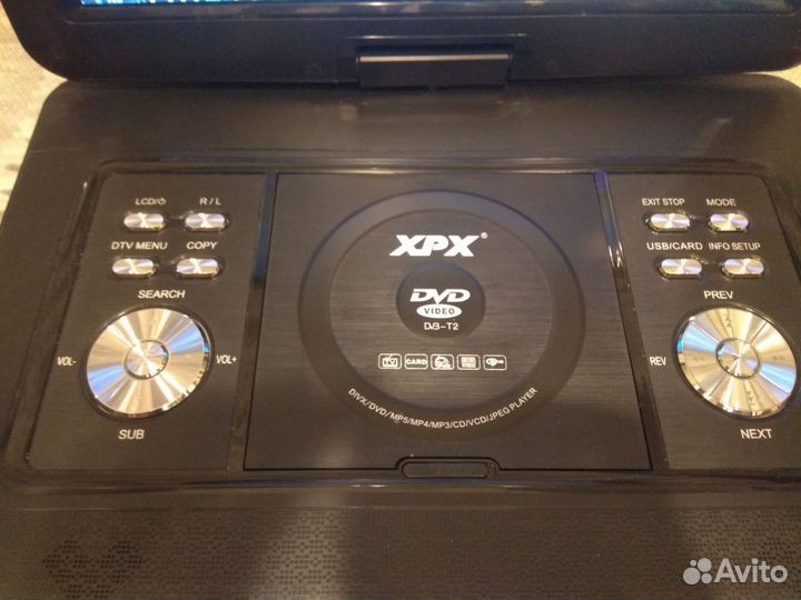 Портативный DVD плеер XPX EA-1669D с цифровым тв
