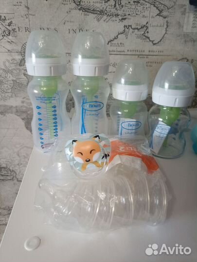 Бутылочки для кормления новые
