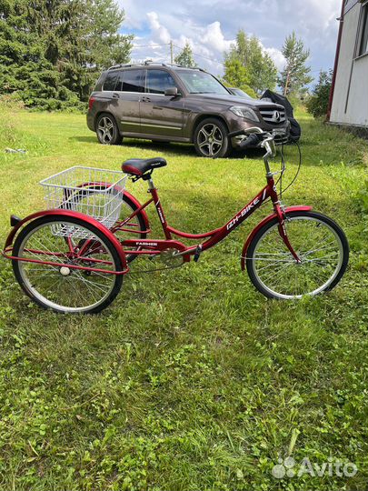 Трехколесный велосипед