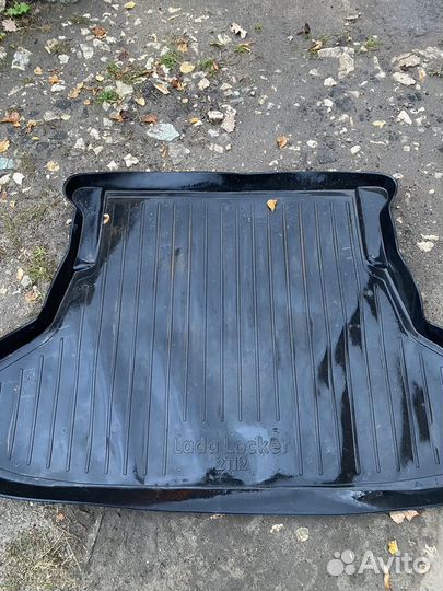 Резиновый коврик ваз 2112