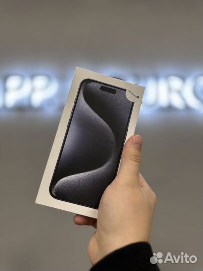 iPhone 15 Pro, 512 ГБ