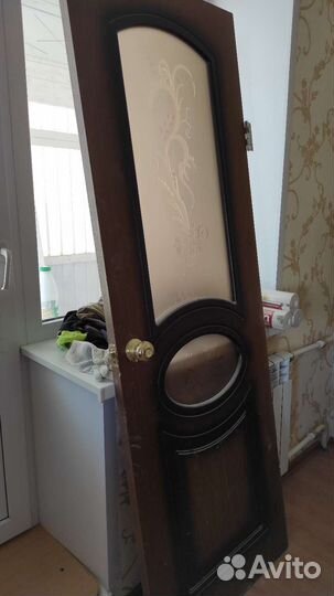 Дверь деревянная бу