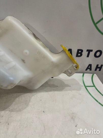 Бачок омывателя Dodge Caliber 2007