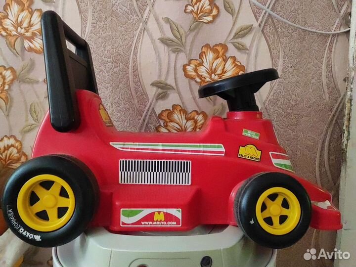 Машинка-каталка
