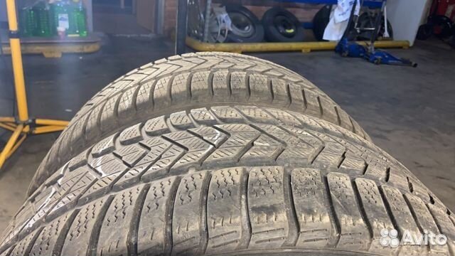 Pirelli Winter Sottozero 3 275/35 R21 103W