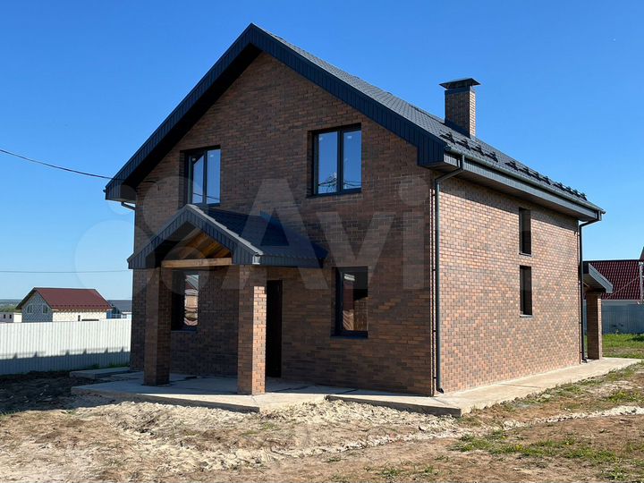 Коттедж 152,8 м² на участке 10 сот.