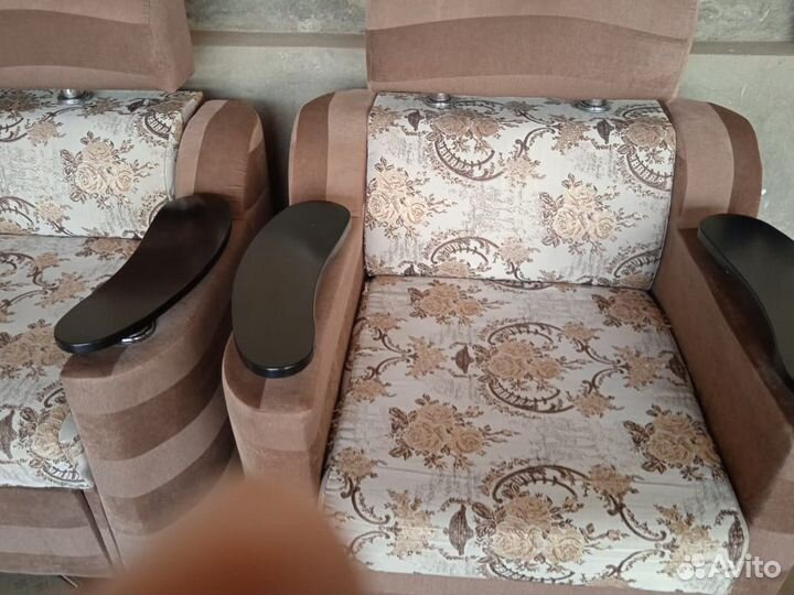 Диван угловой