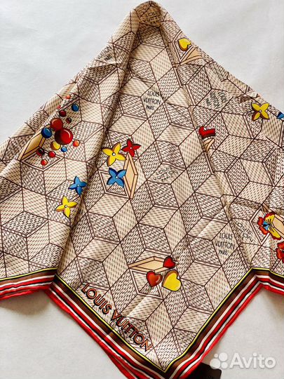 Шелковый платок Louis Vuitton