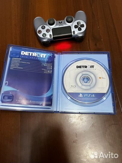 Detroit become human ps4 и God of War ps4 диски