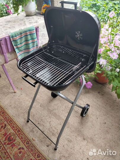 Угольный гриль квадратный Cube Start Grill