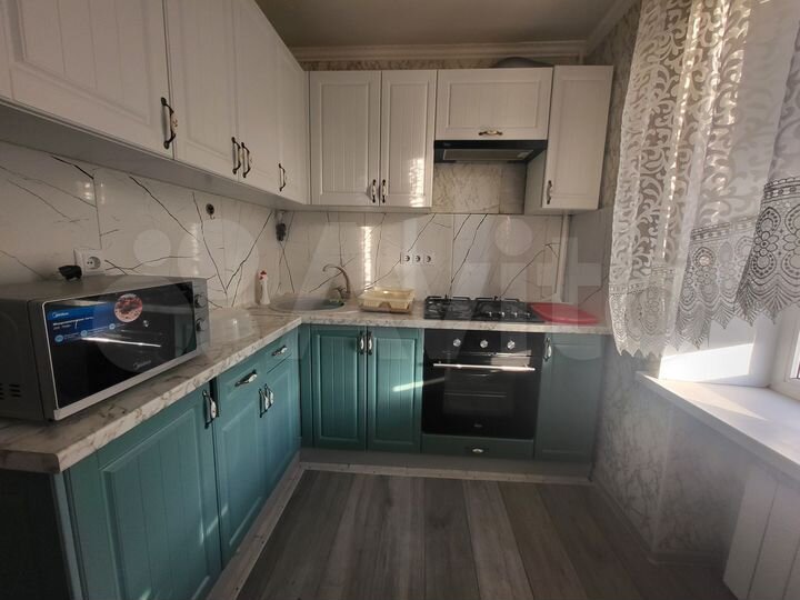 4-к. квартира, 72 м², 7/9 эт.