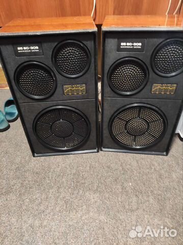 Акустические колонки в ассортименте