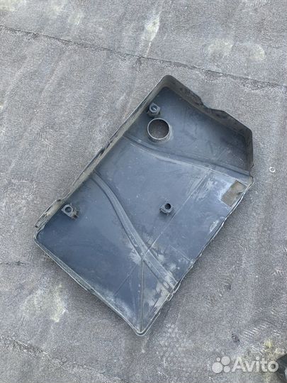 Декоративная крышка двигателя ford focus 2 1.8 2.0