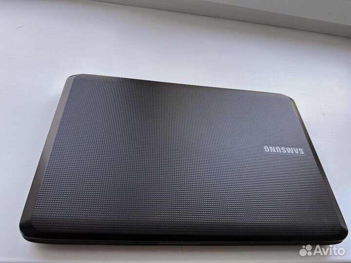 Ноутбук samsung r530