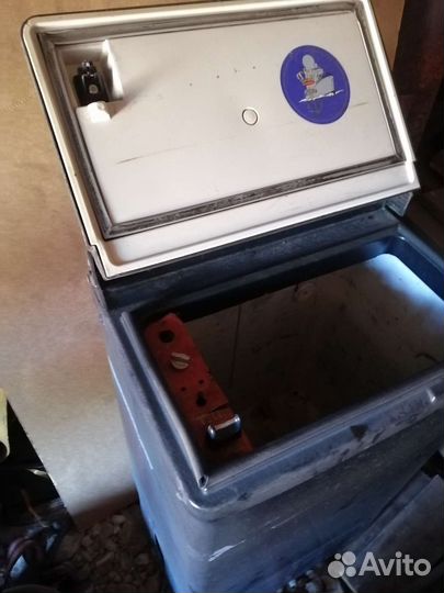 Автохолодильник компрессорный