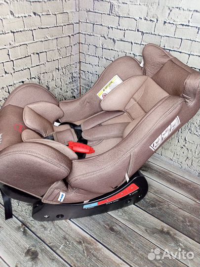 Детское автокресло от 0 до 4 и 7 лет