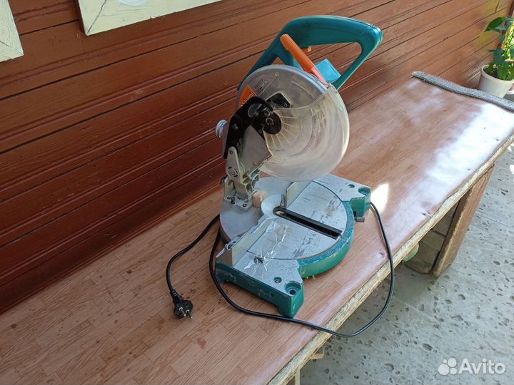 Пила торцовочная