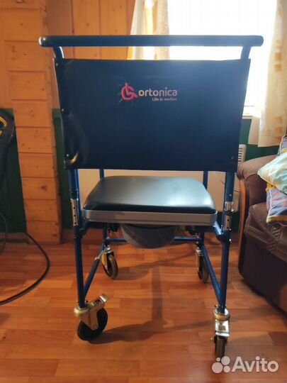 Инвалидная коляска