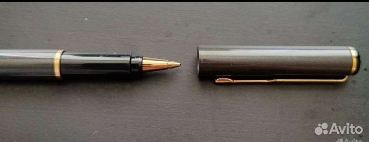 Шариковая ручка parker