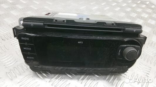 Магнитола seat leon 2 (93N10I401)