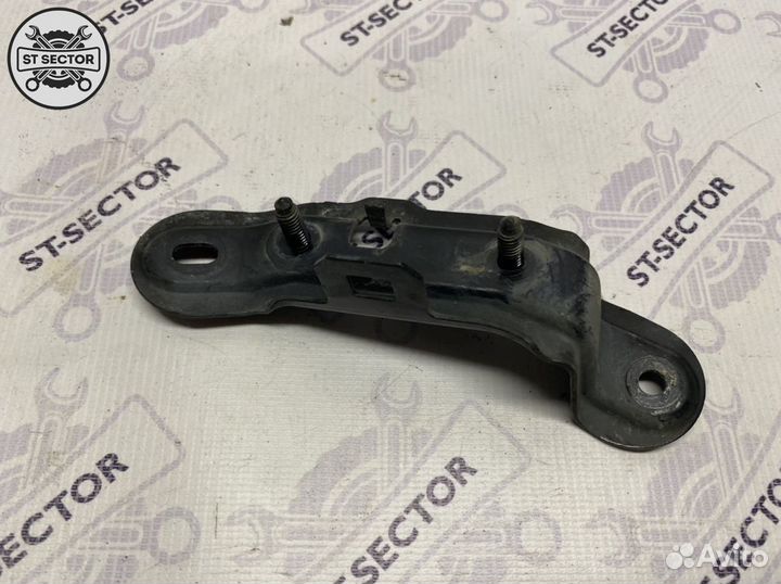 Кронштейн датчика ускорения Audi A6C6