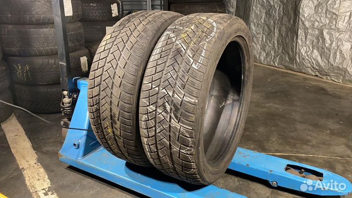 Vredestein Wintrac Pro 235/45 R20 100V