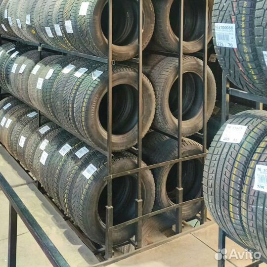 Zeta Antarctica 5 255/45 R18 99M