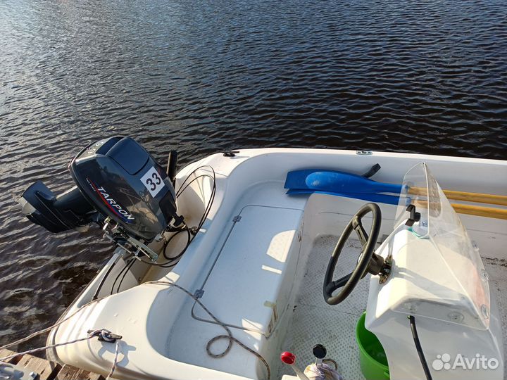 Лодка Пингвин