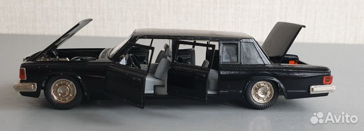 Машинка ЗИЛ 115 модель СССР 1:43