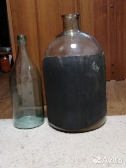 Бутылка стеклянная