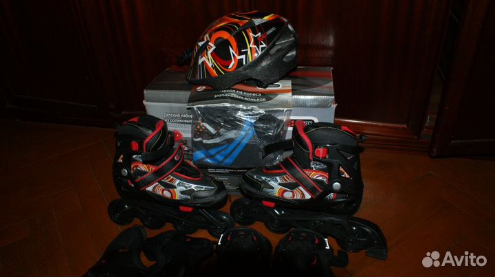 Роликовые коньки с регулировкой размера 36-41