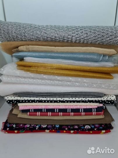 Отрезы тканей для рукоделия