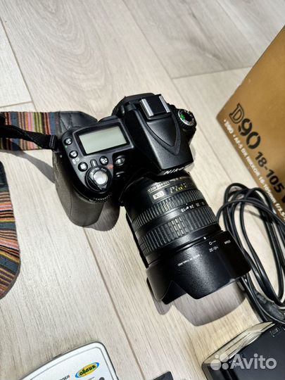 Nikon D90 18-105VR kit