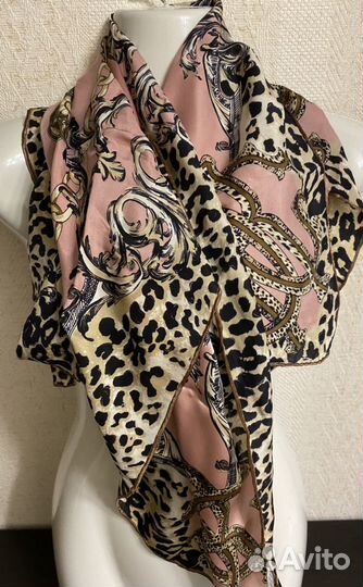 Шарф-платок розовый женский