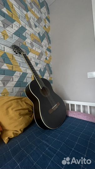 Классическая гитара бу