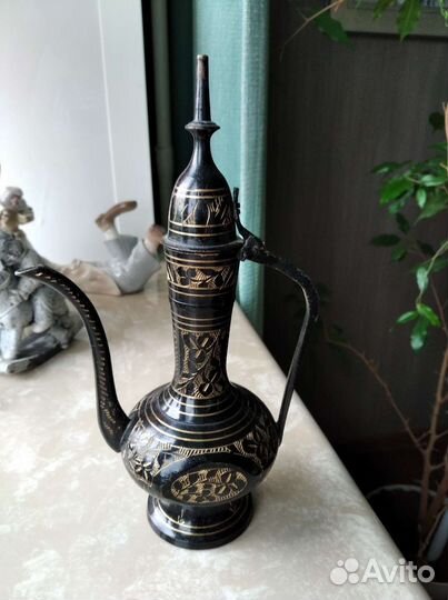 Вазы и вазочки для цветов