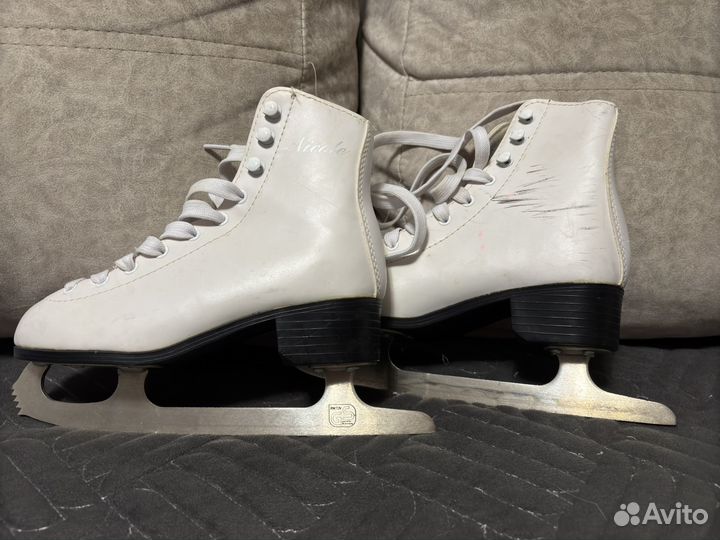 Коньки фигурные