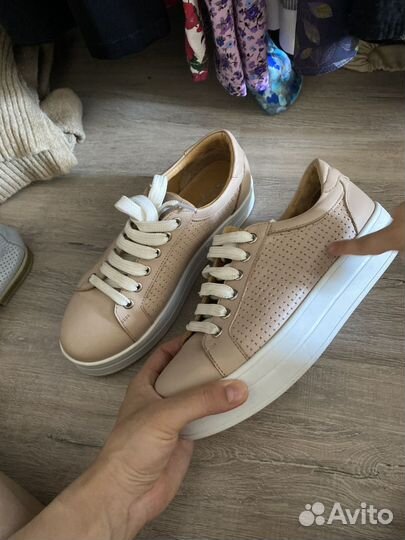 Кроссовки женские натуральная кожа