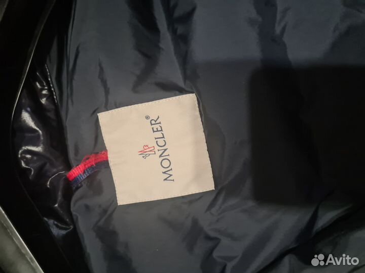 Пуховик Moncler 164