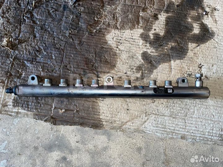 Топливная рампа MAN TGX 2015 51103116077