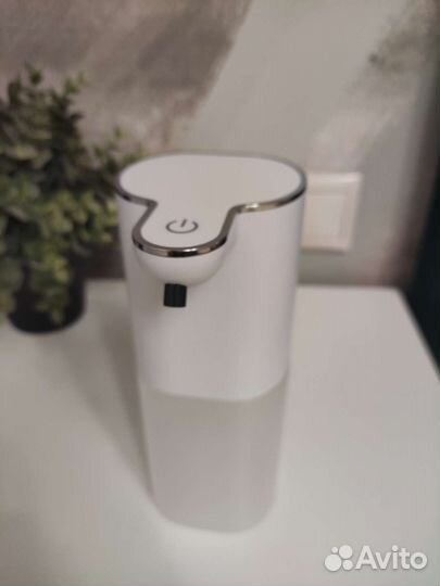 Новый автоматический сенсорный дозатор