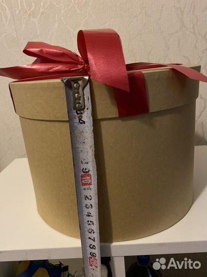 Коробка подарочная круглая