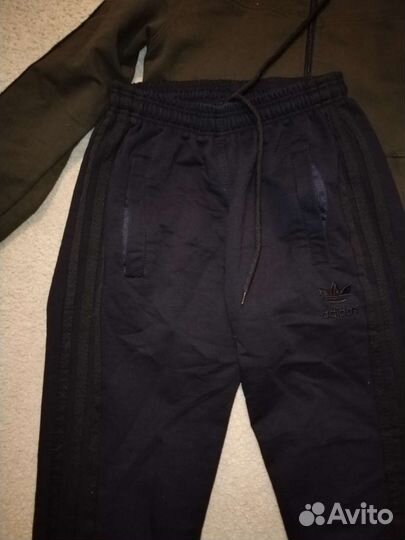 Костюм спортивный 11-12 лет