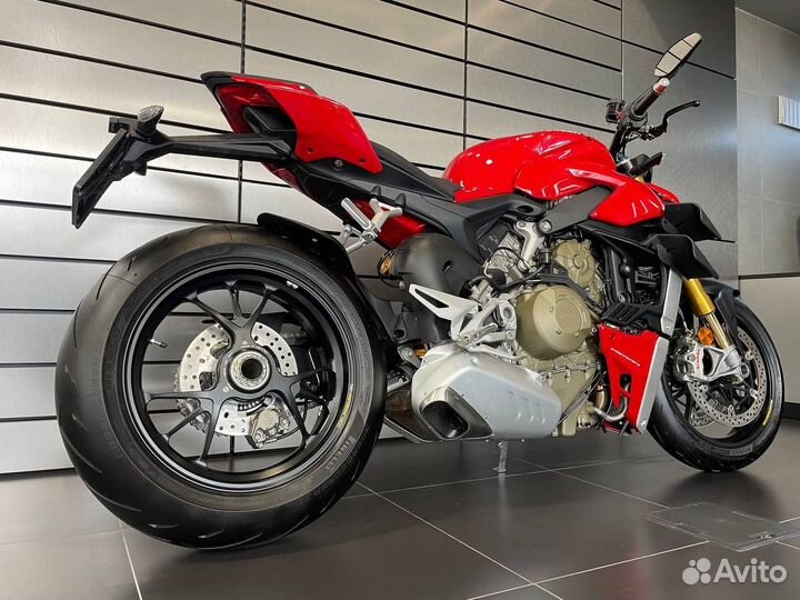 Ducati Streetfighter V4